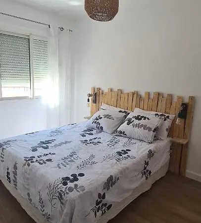 En Bord De - A 50 M De La Apartment *