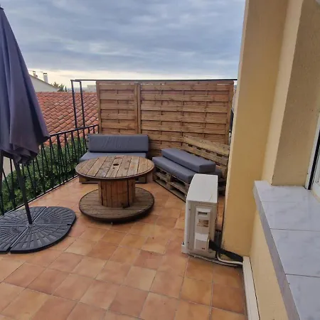 Apartment En Bord De - A 50 M De La